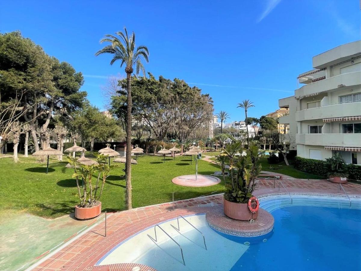 Belvilla By Oyo Apartment In Benalma¡Dena Benalmádena Εξωτερικό φωτογραφία